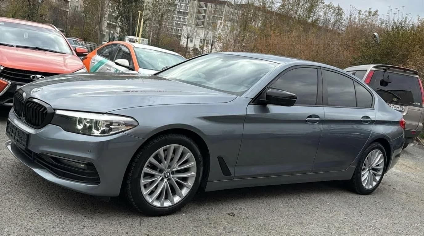 BMW 520i AT