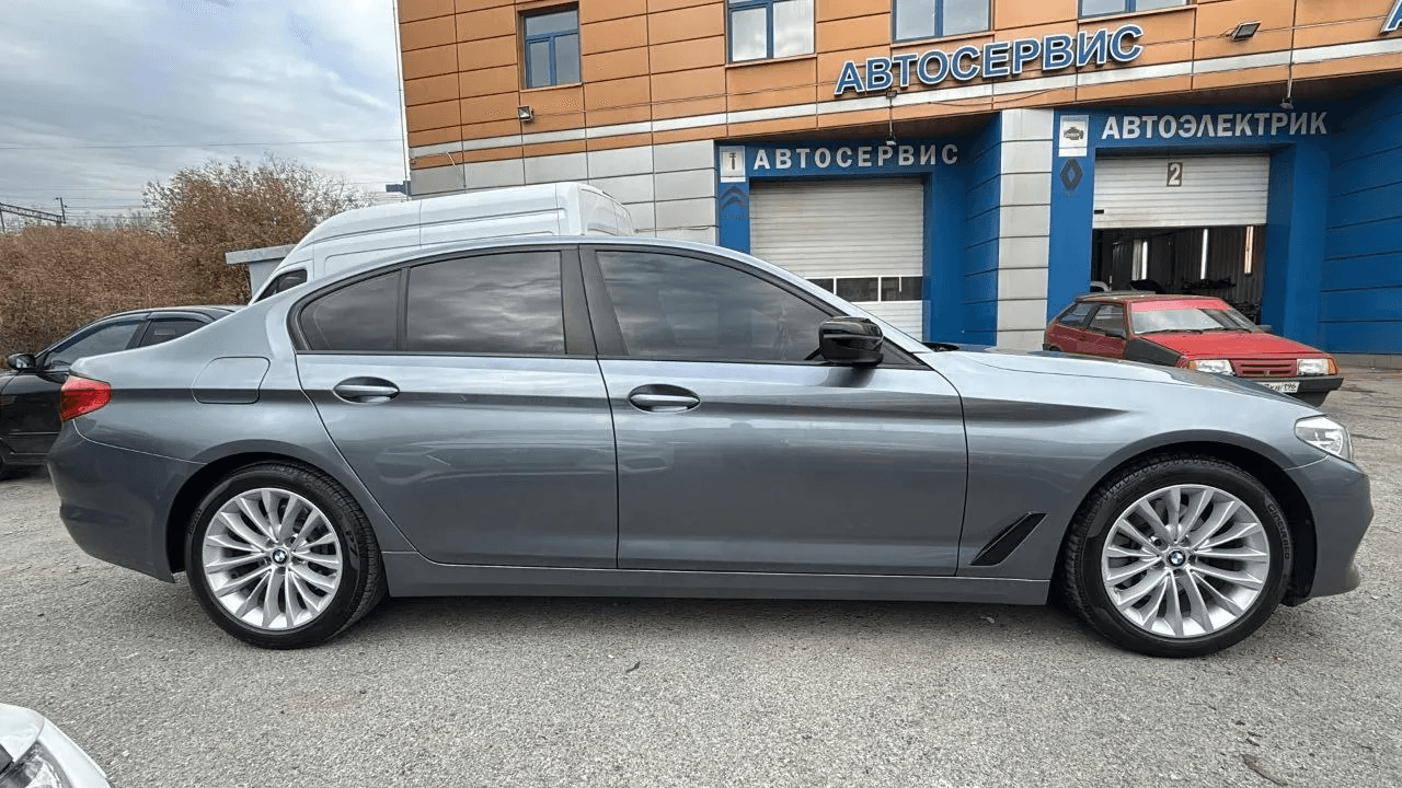 BMW 520i AT